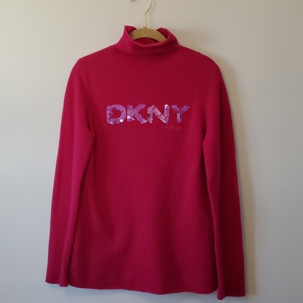 Vintage Y2K DKNY 100% Lambs Wool Sweater Pink Large